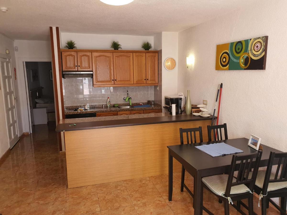 Floritas Sunrises Apartment Arona  Exterior photo